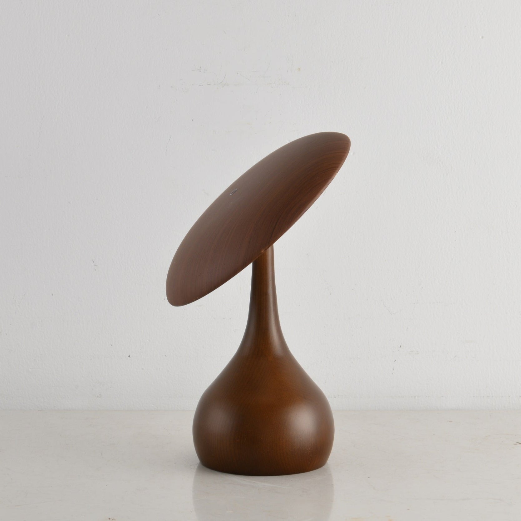 Milveto Table Lamp