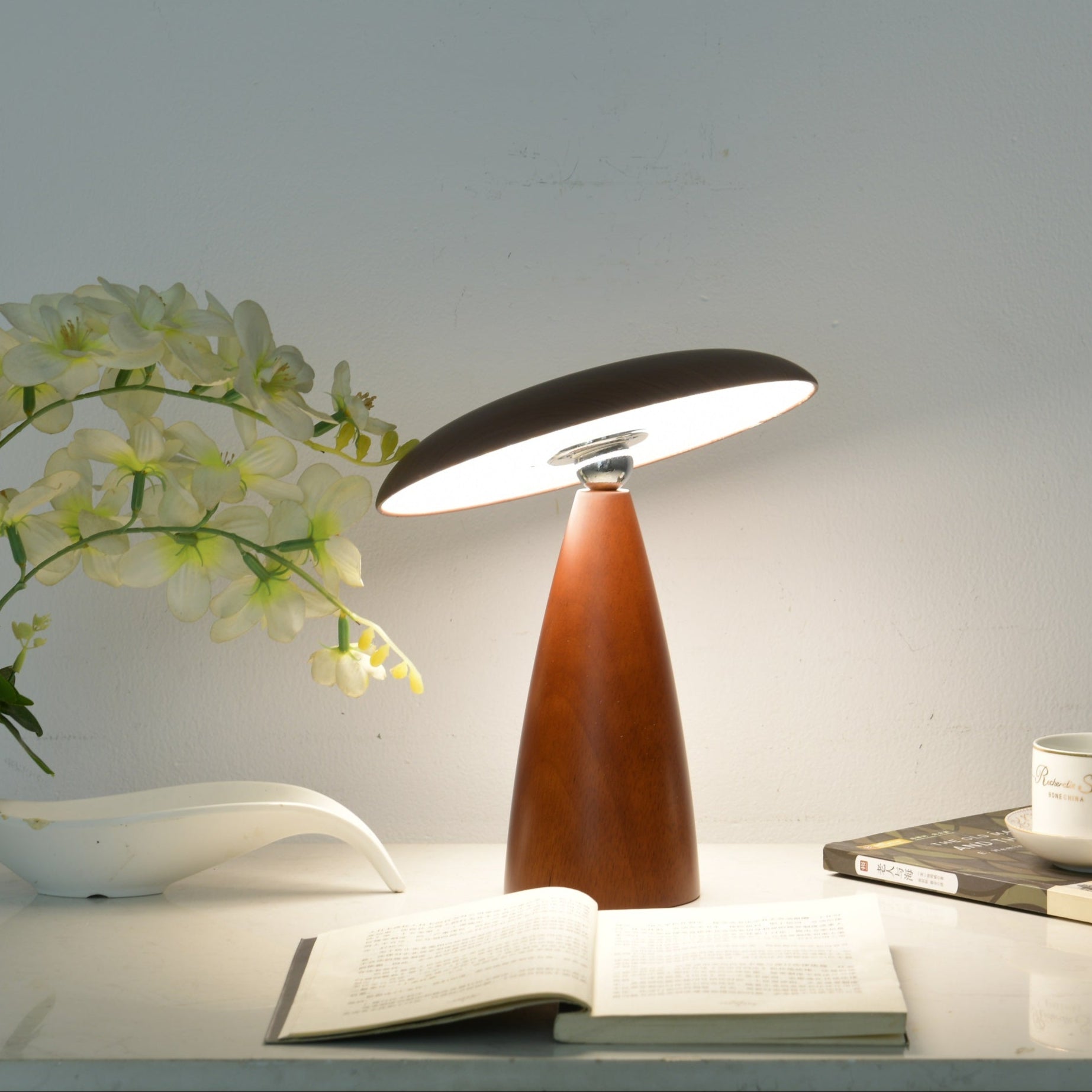 Milveto Table Lamp