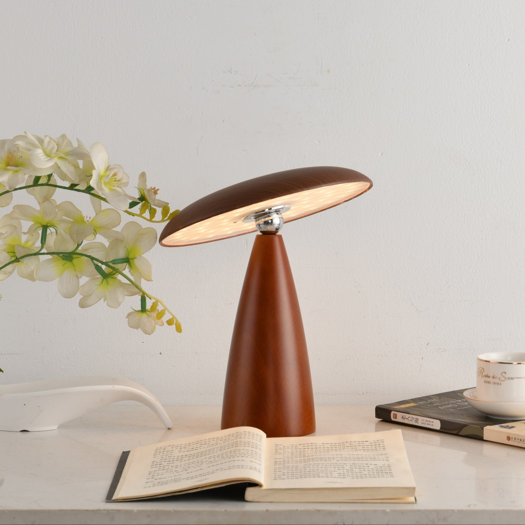 Milveto Table Lamp