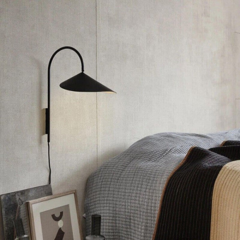 Arumce Wall Light