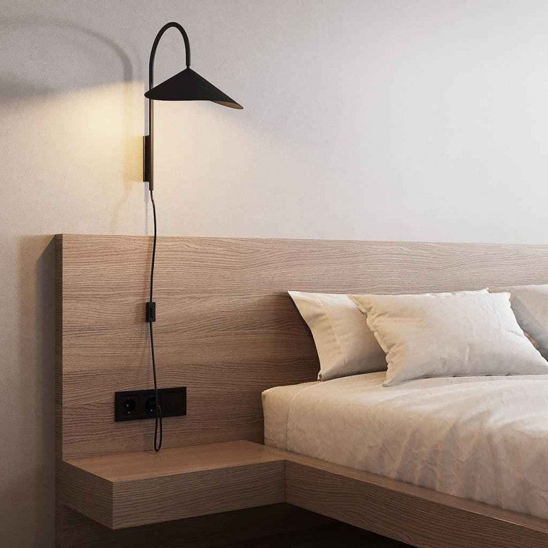 Arumce Wall Light