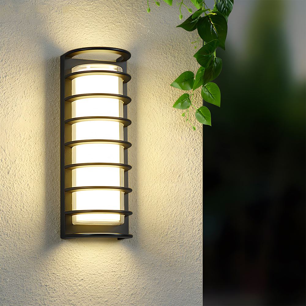 Avelin Outdoor Wall Light