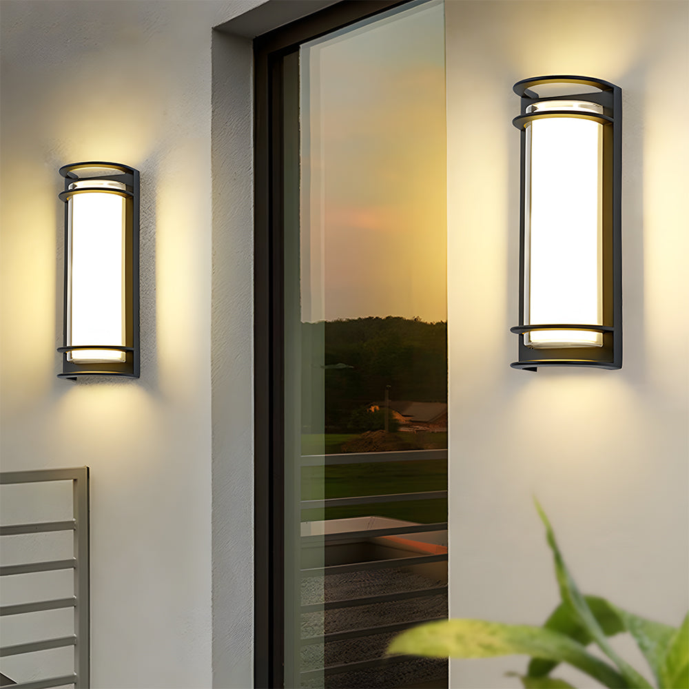 Avelin Outdoor Wall Light