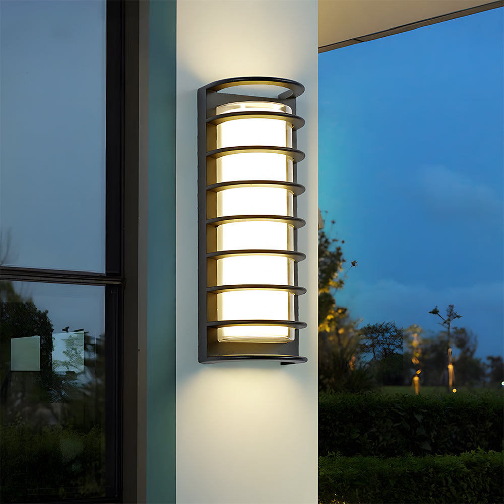 Avelin Outdoor Wall Light