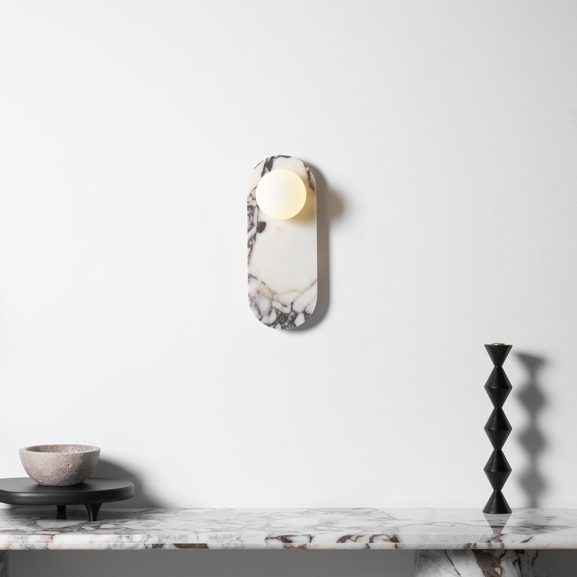 Glenu Globe Wall Light