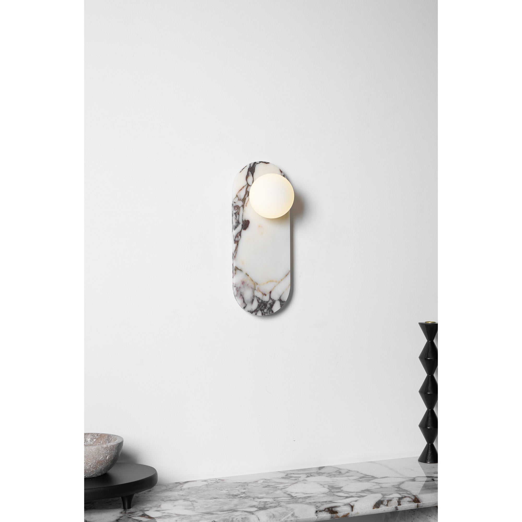 Glenu Globe Wall Light