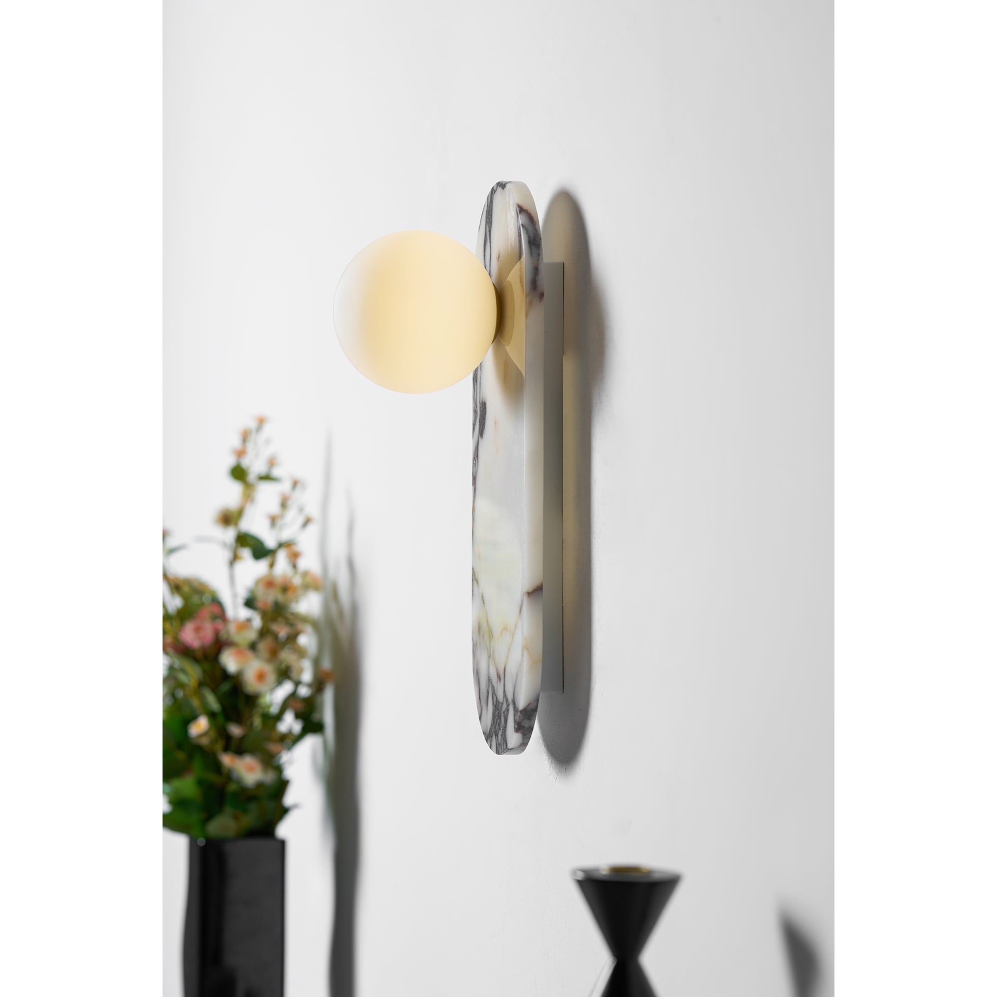 Glenu Globe Wall Light