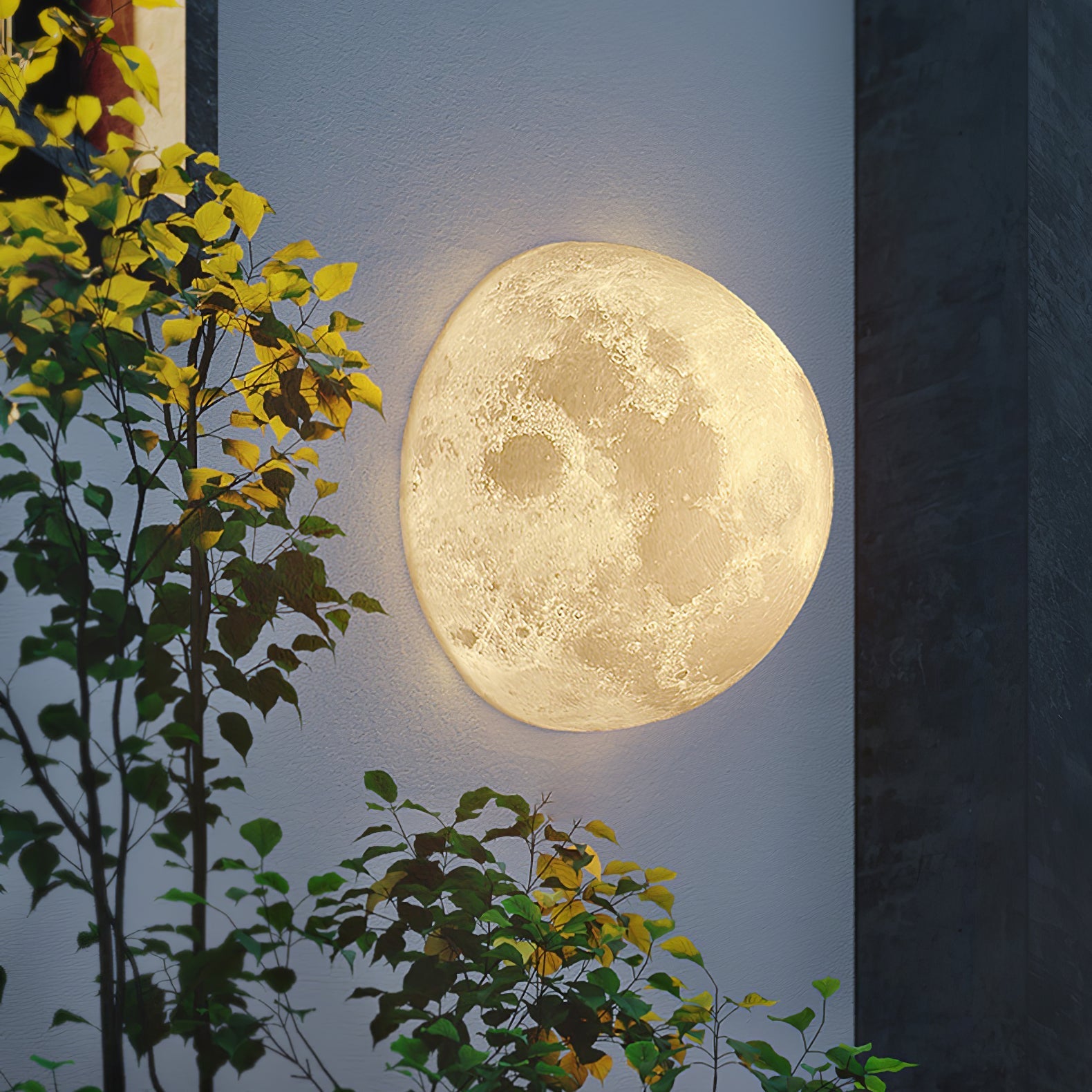 Tralvik Moon Design Wall Light