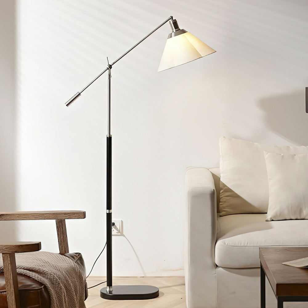 Merovien Floor Lamp