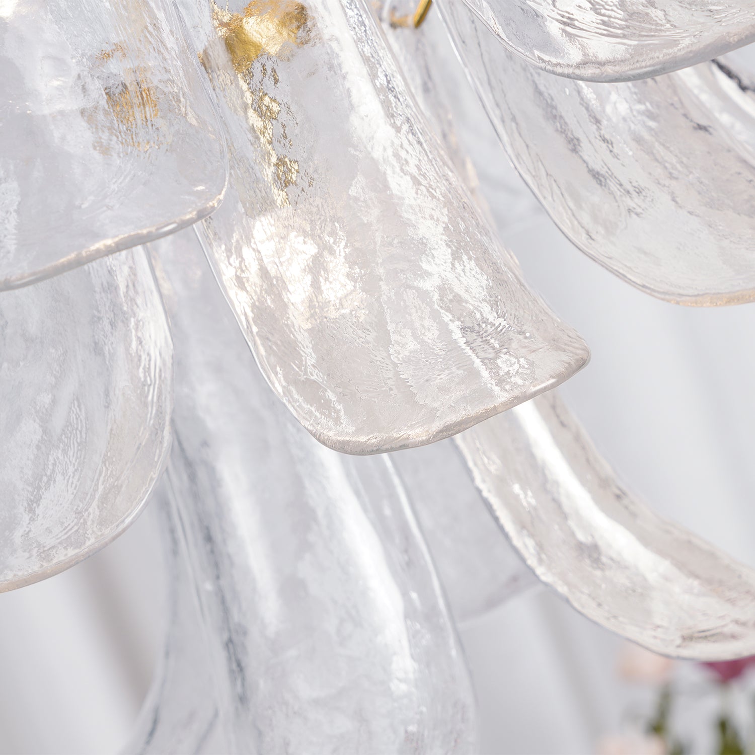 Hariro Petal Chandelier