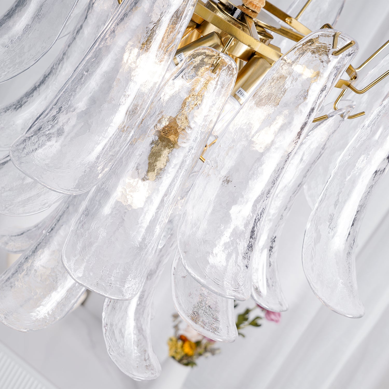 Hariro Petal Chandelier