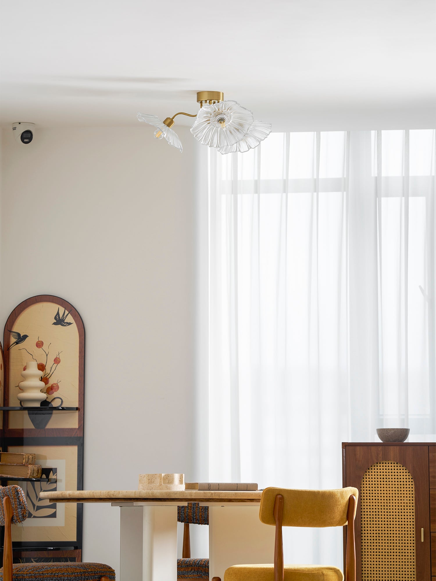 Mera Leaf Ceiling Light