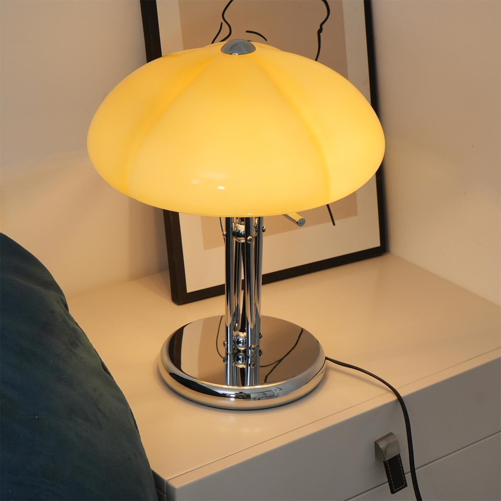 Pilzin Table Lamp