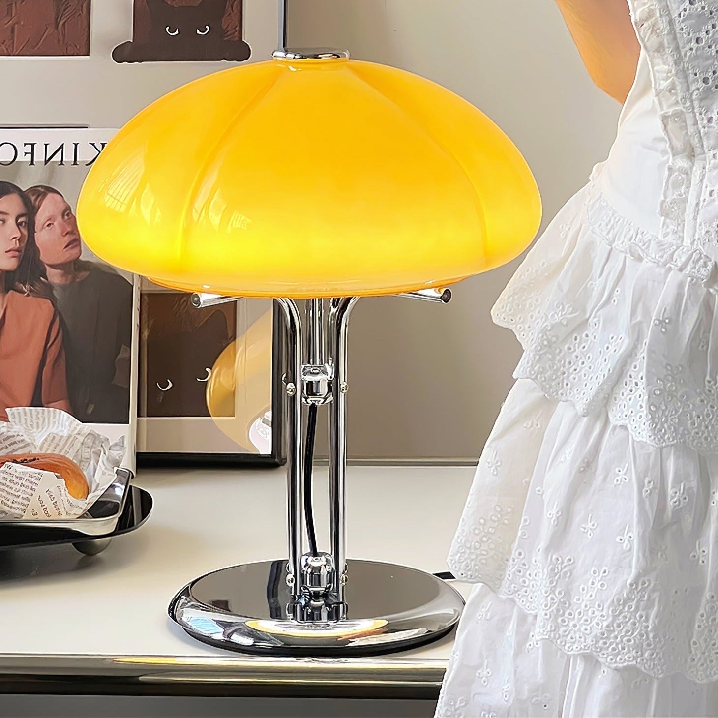 Pilzin Table Lamp
