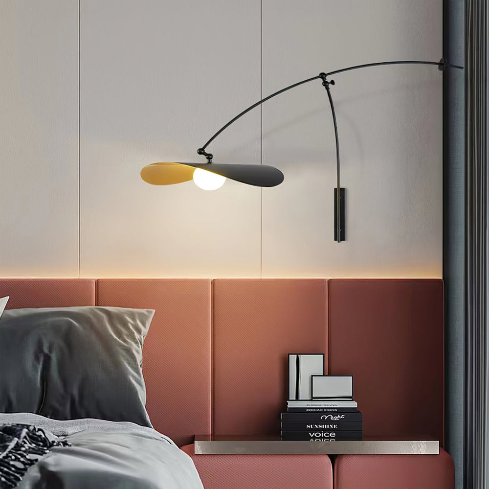 Venado Wall Light