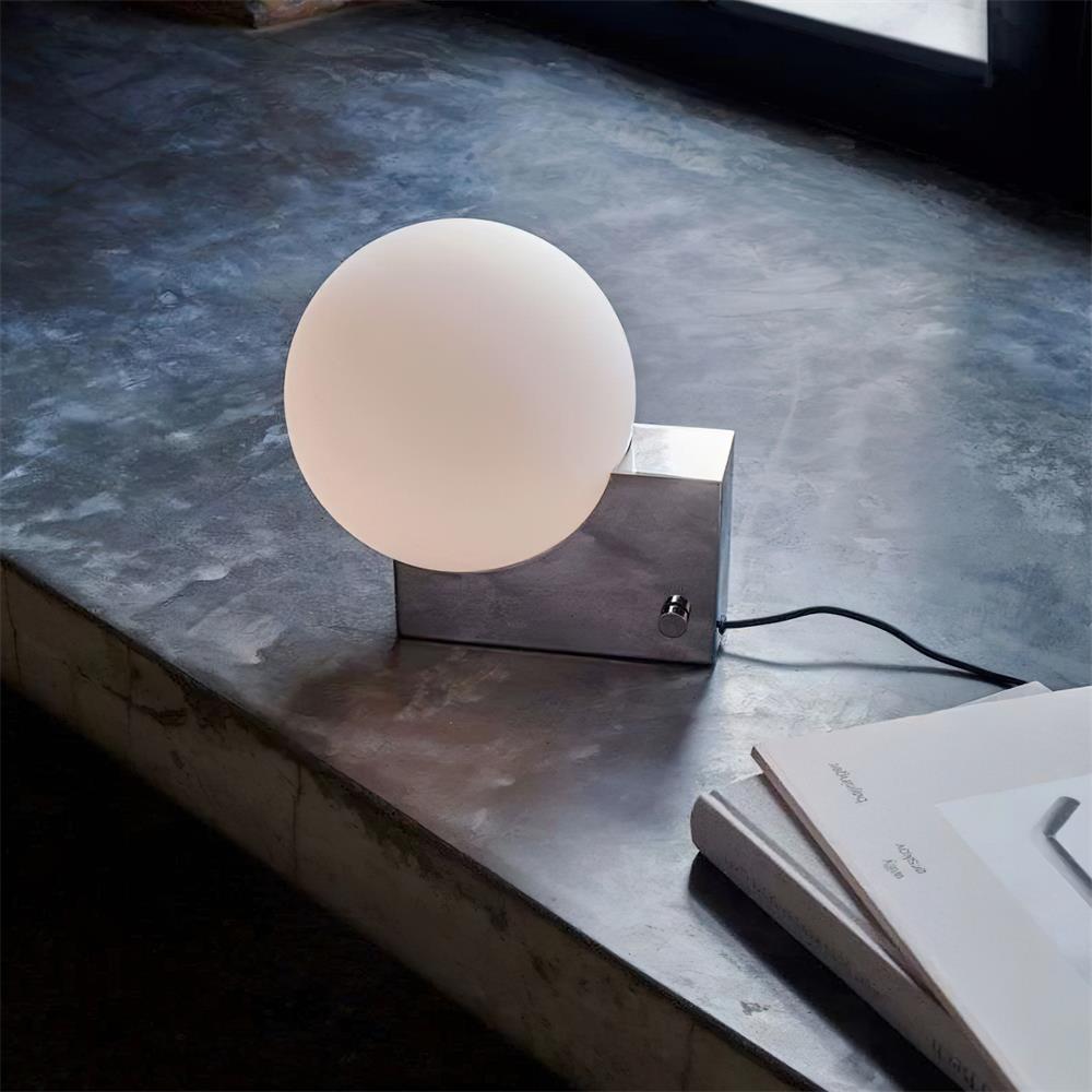 Ballso Table Lamp
