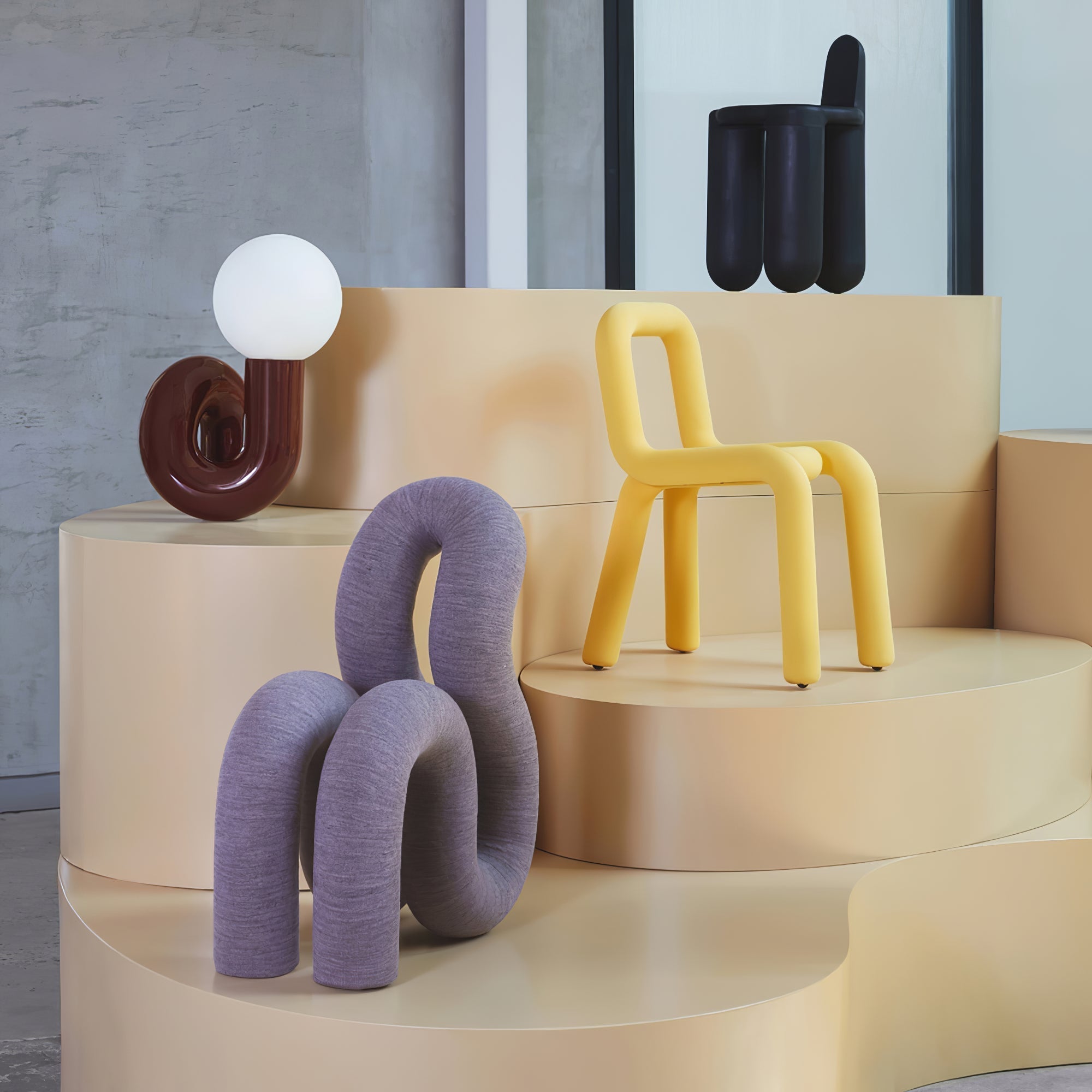 Curlshape Table Lamp