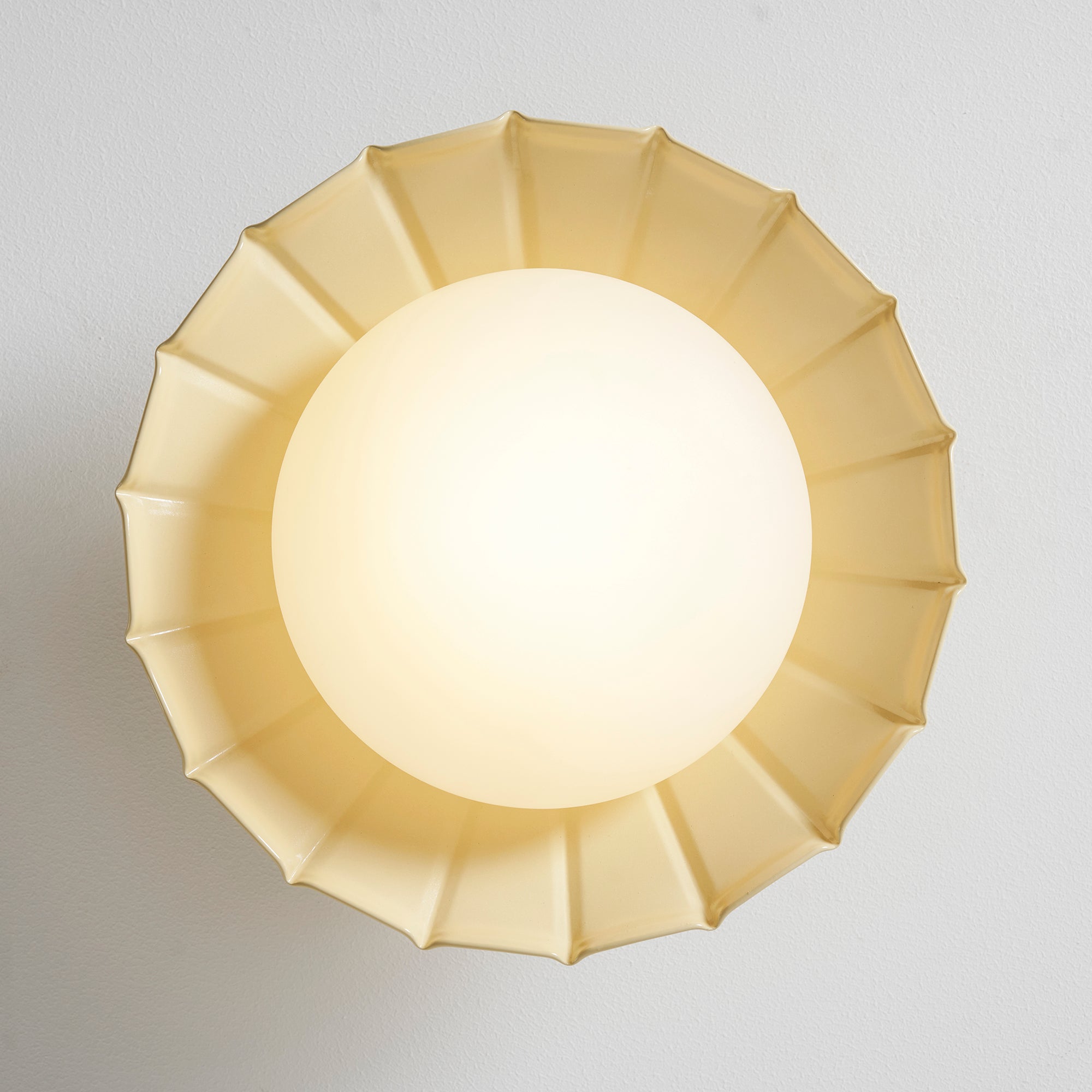 Veran Ceiling Light