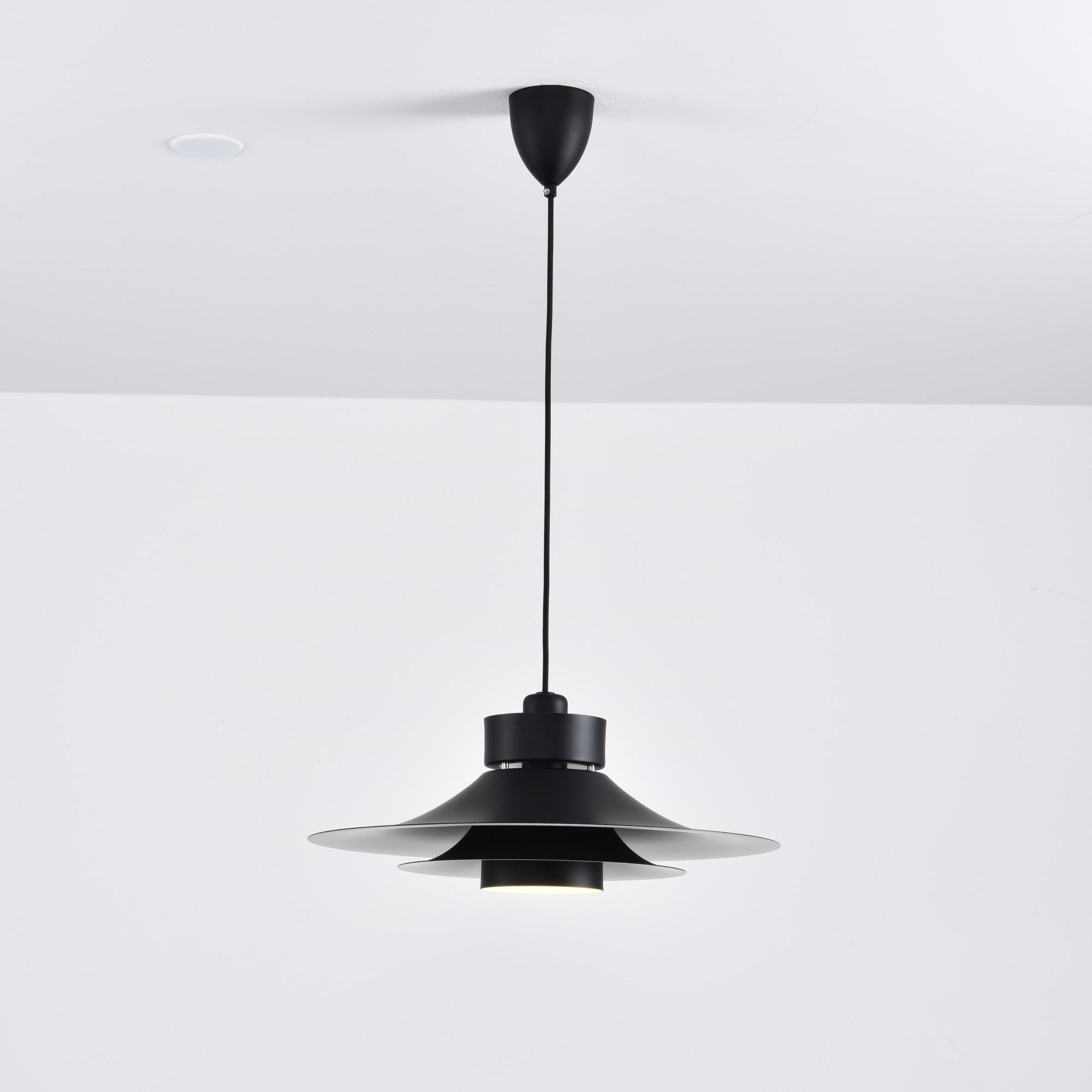 Necelzo Layered Pendant Light