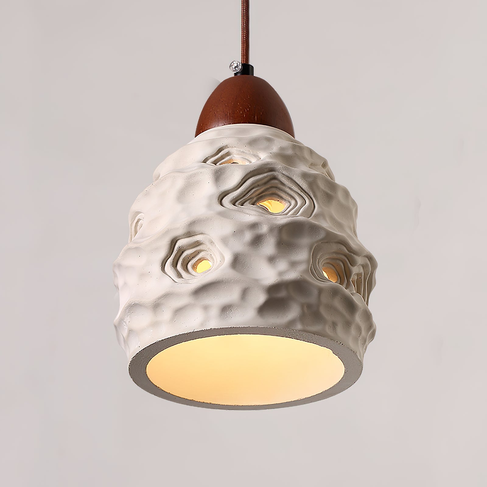 Scova Pendant Light
