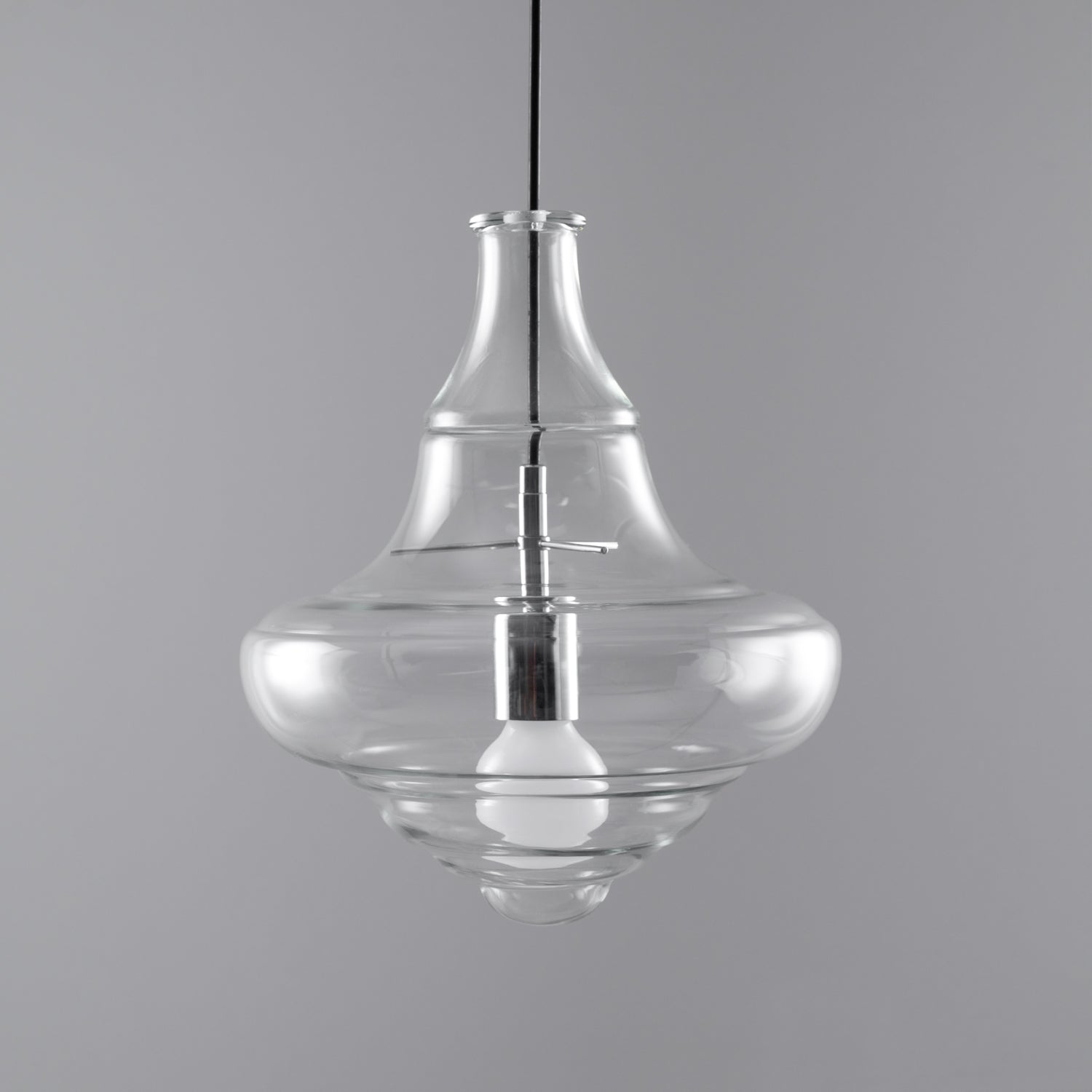 Wrenra Sculptural Pendant Light