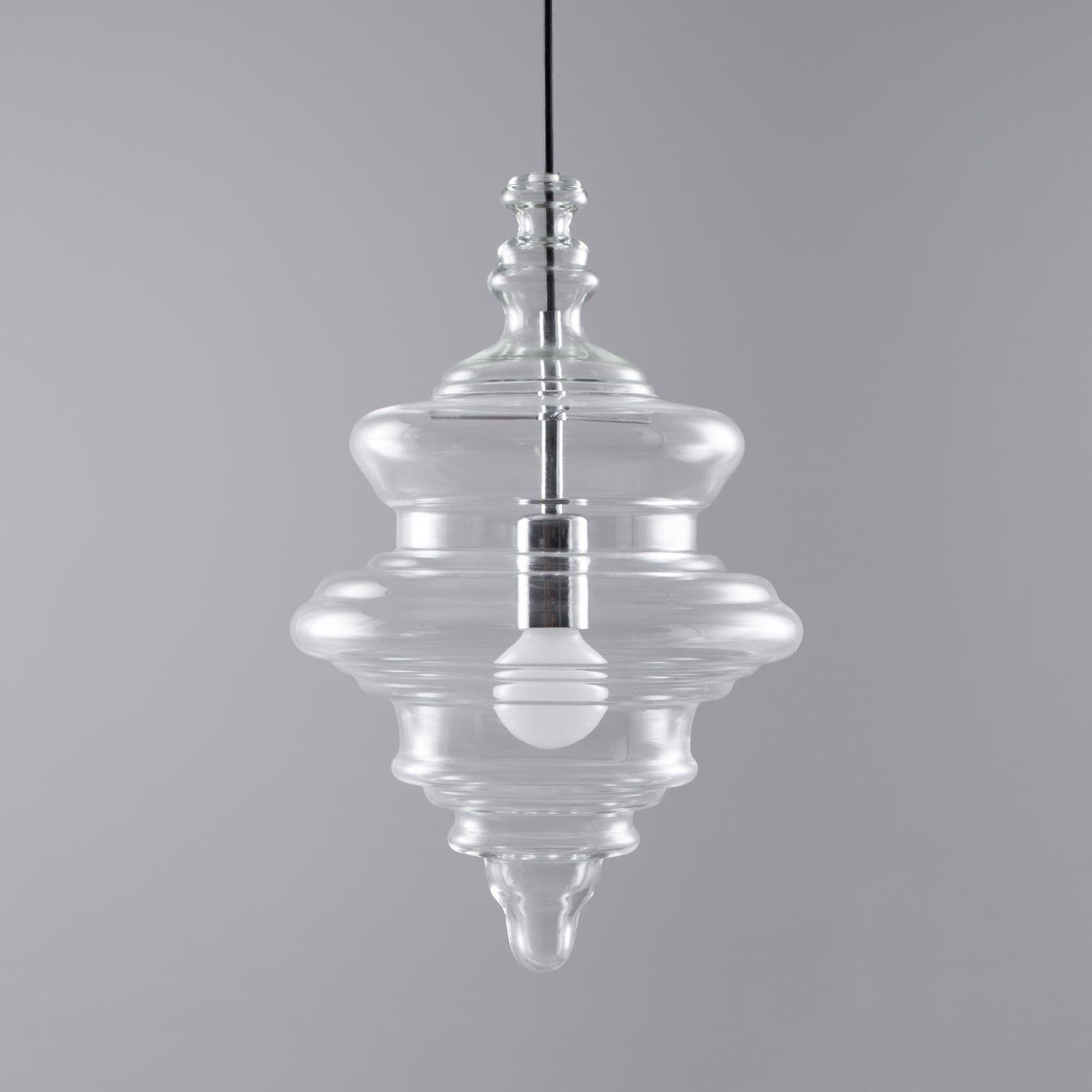 Wrenra Sculptural Pendant Light
