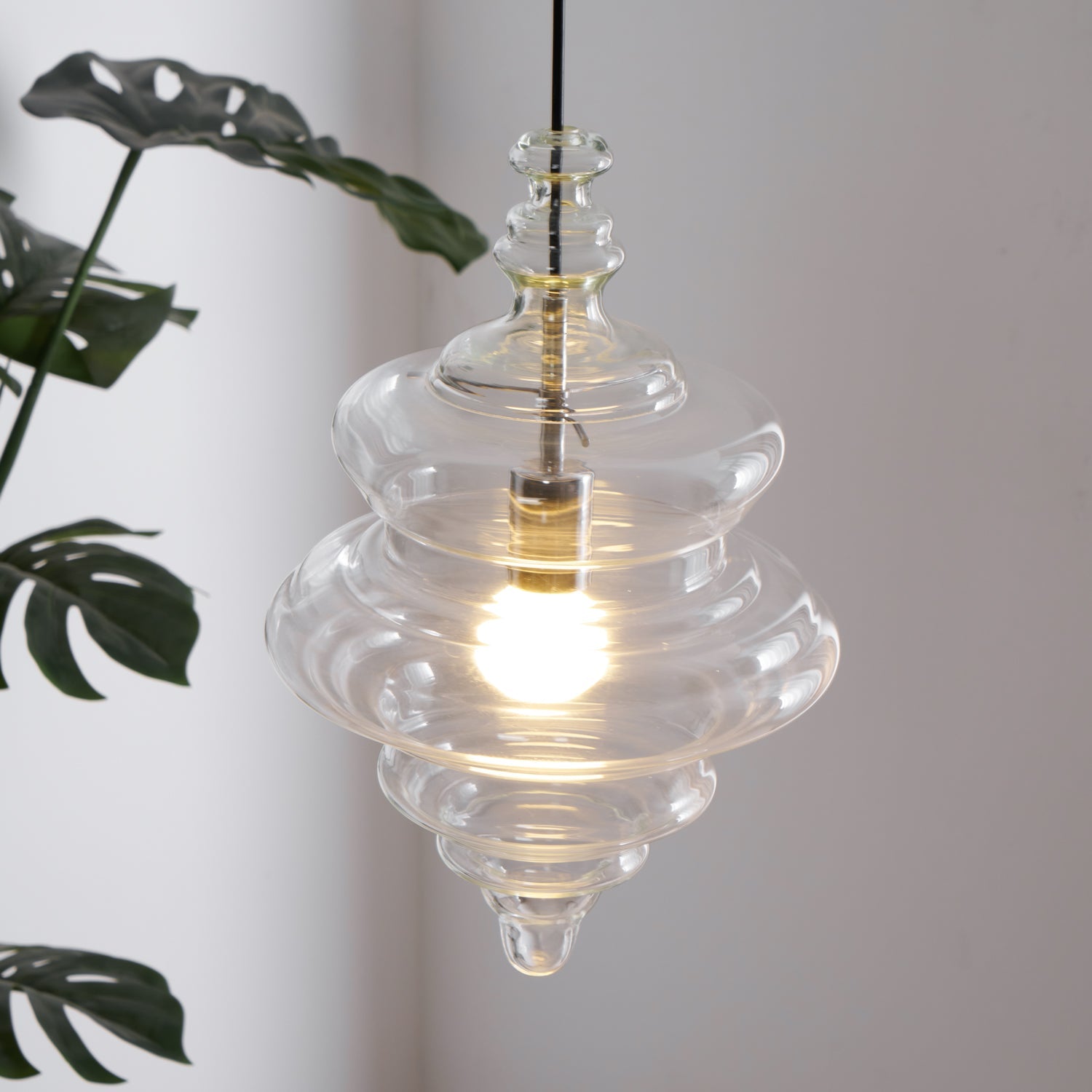 Wrenra Sculptural Pendant Light