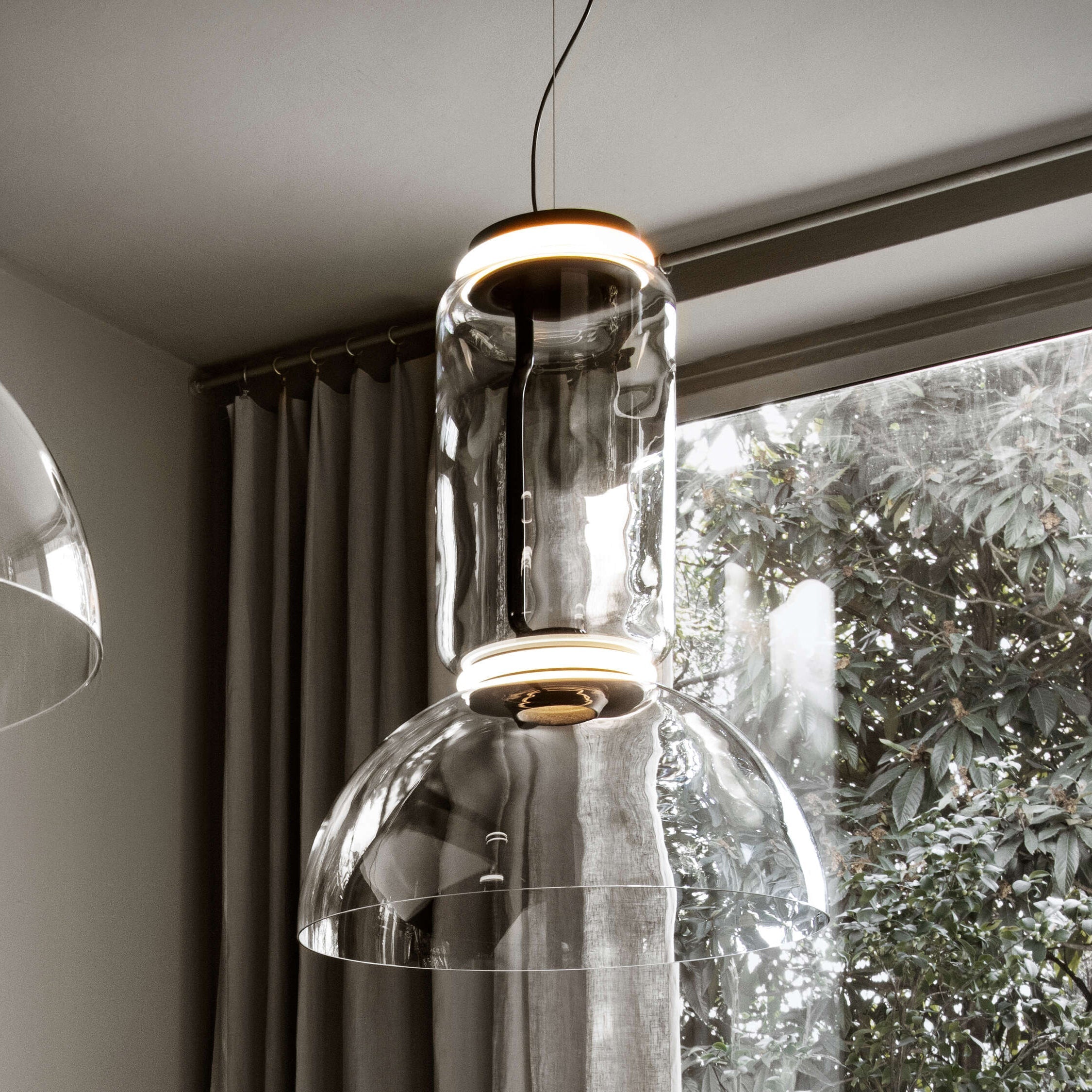 Teyylino Cylindrical Glass Pendant Light