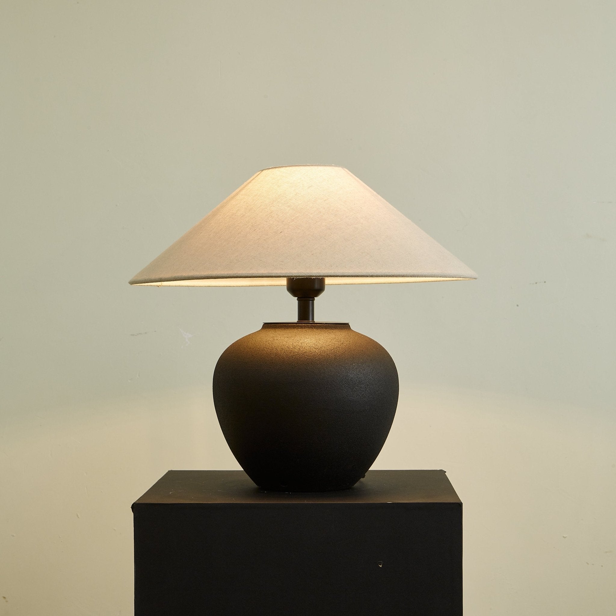 Veilza Table Lamp