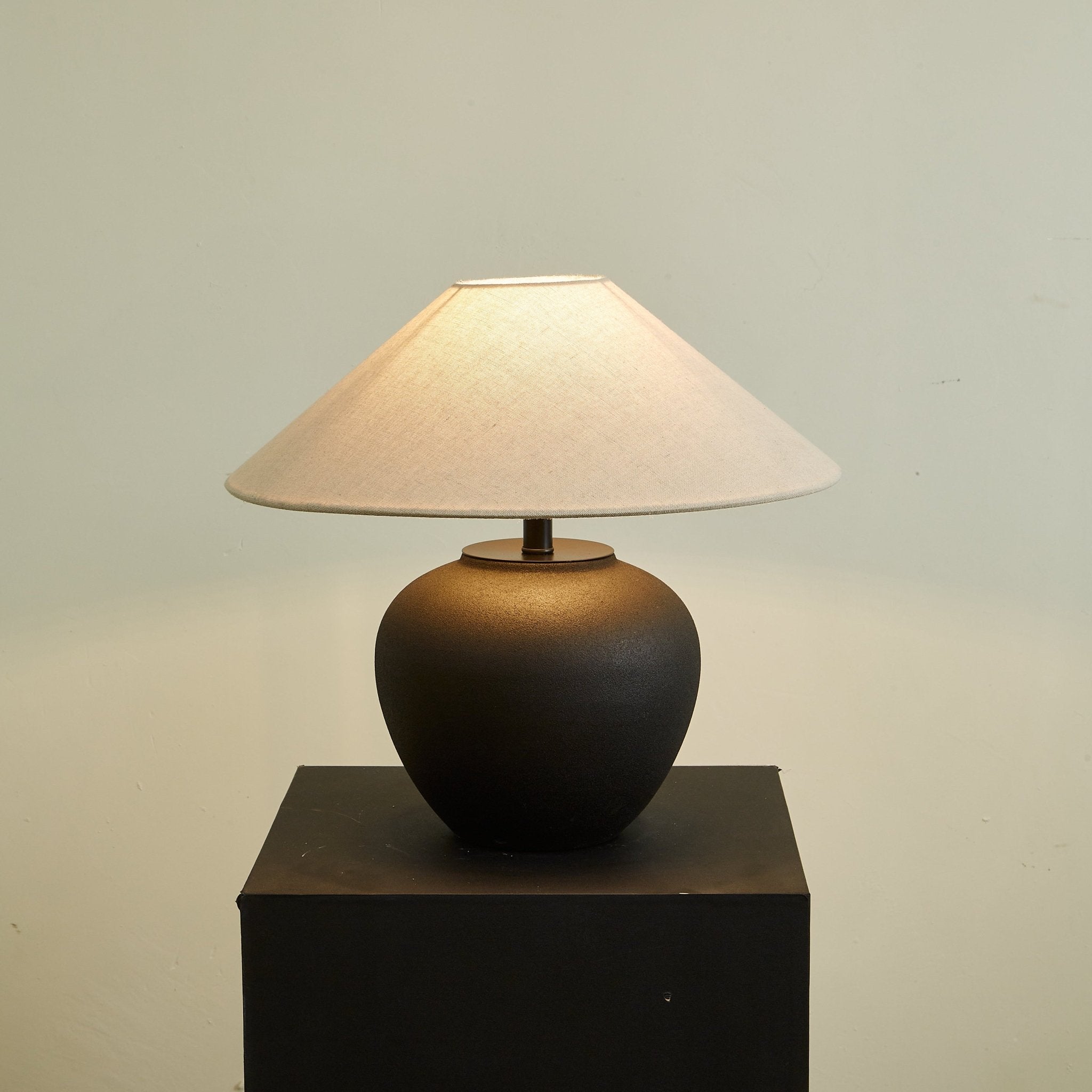 Veilza Table Lamp