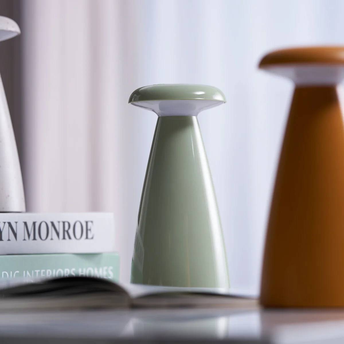 Nelisco Table Lamp