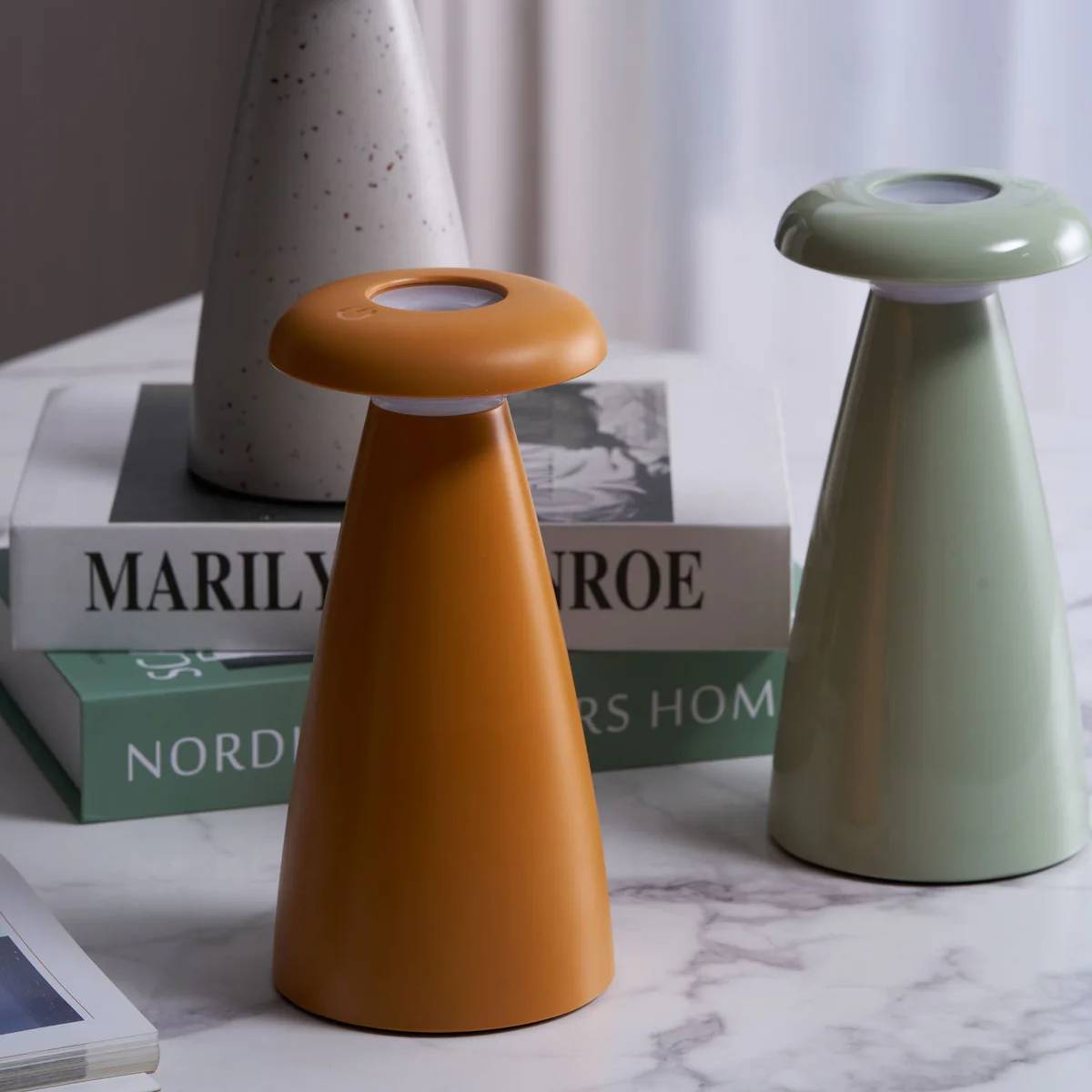 Nelisco Table Lamp