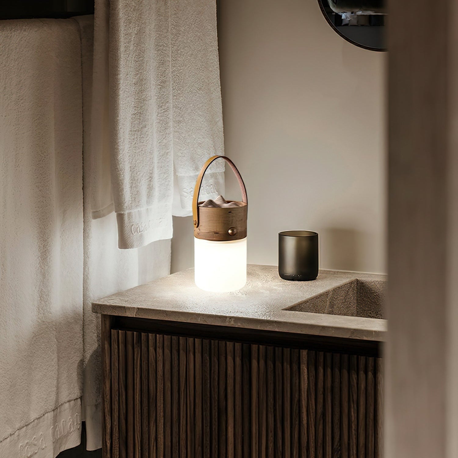 Feno Portable Table Lamp