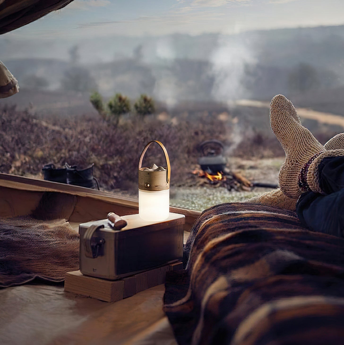 Feno Portable Table Lamp