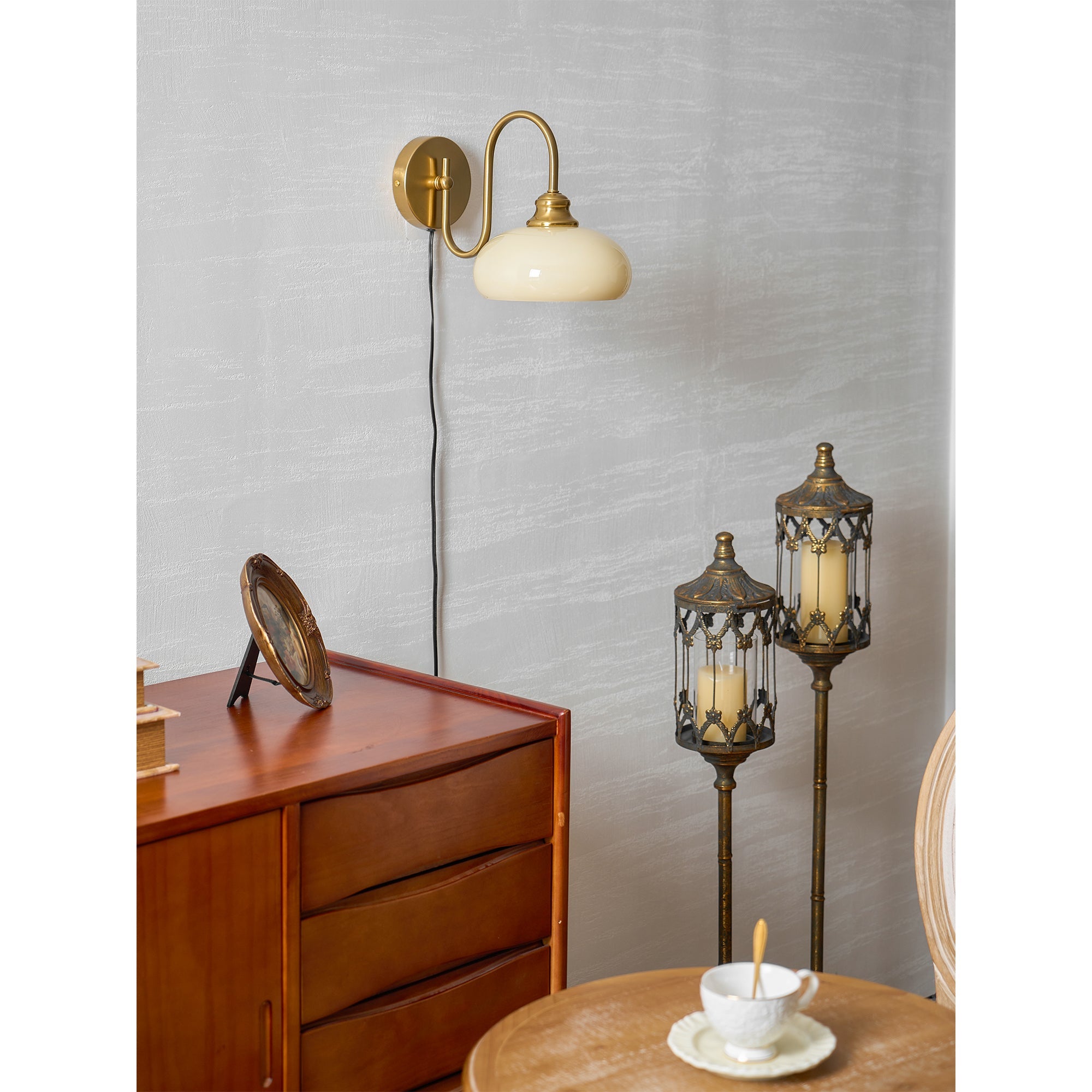 Harelay Plug In Wall Light