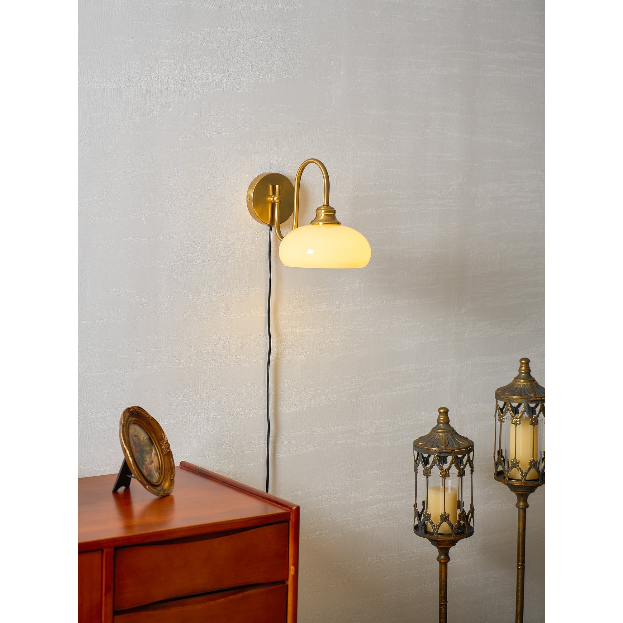Harelay Plug In Wall Light