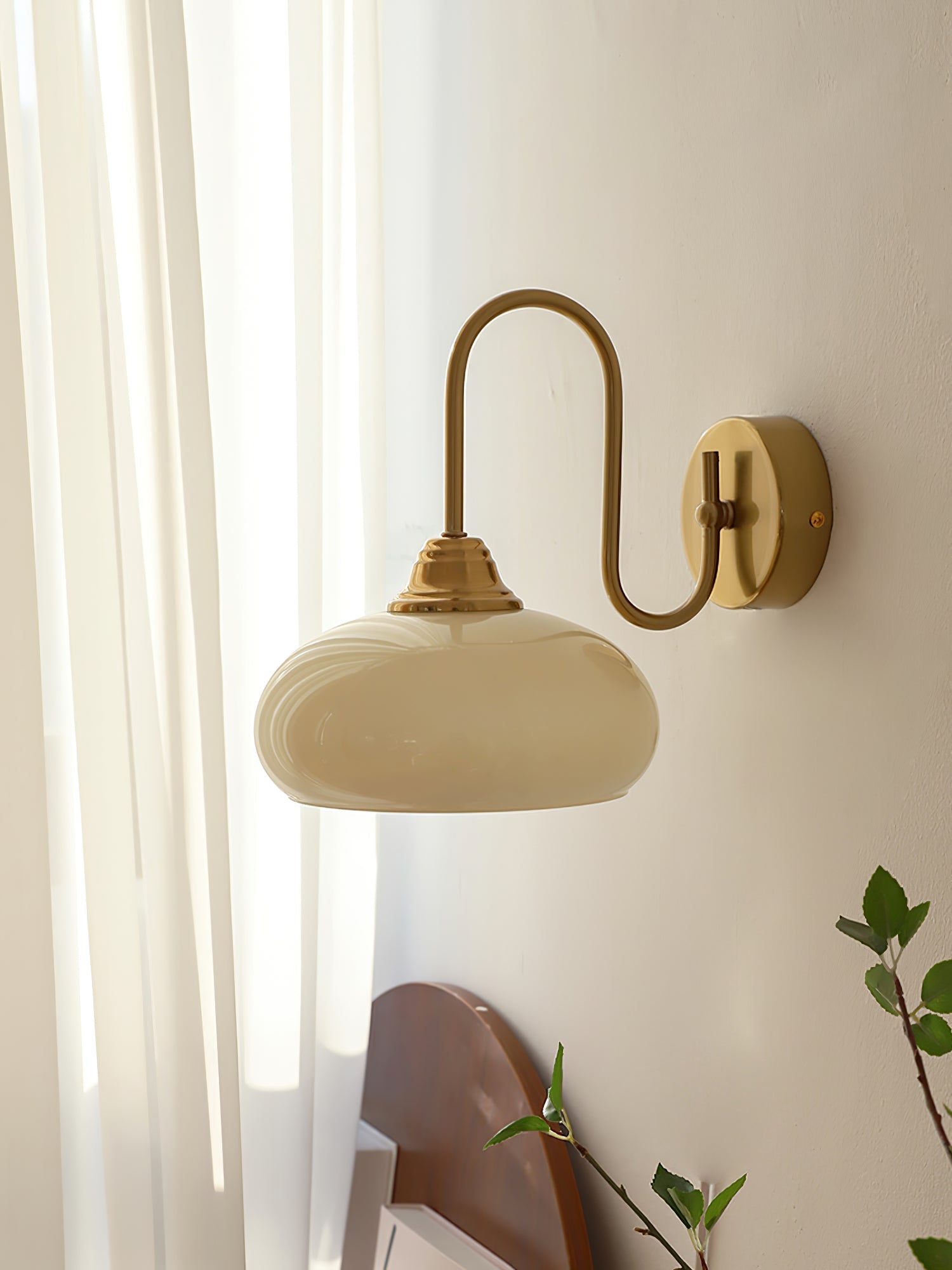 Ellvale Modern Wall Light