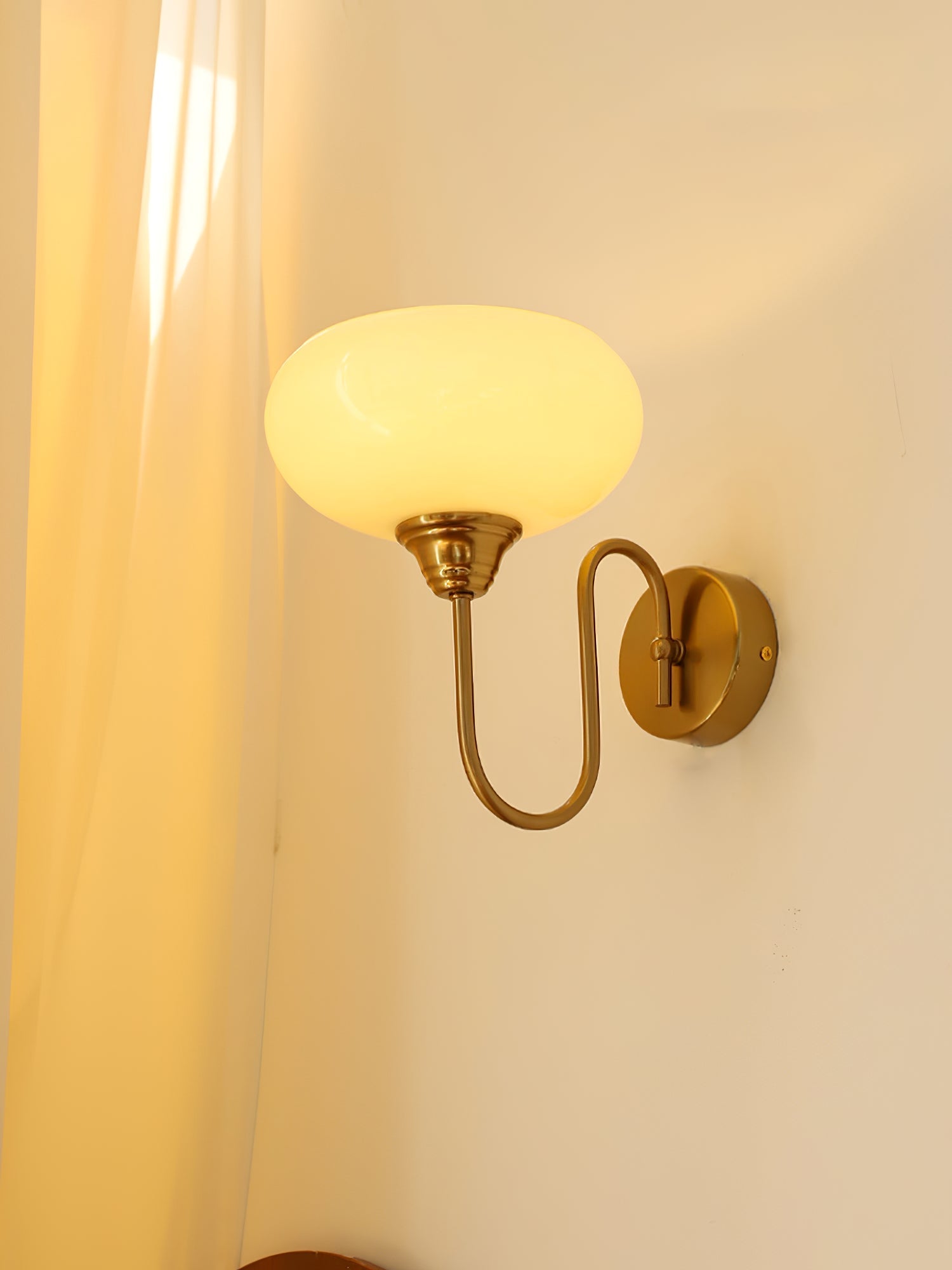Ellvale Modern Wall Light
