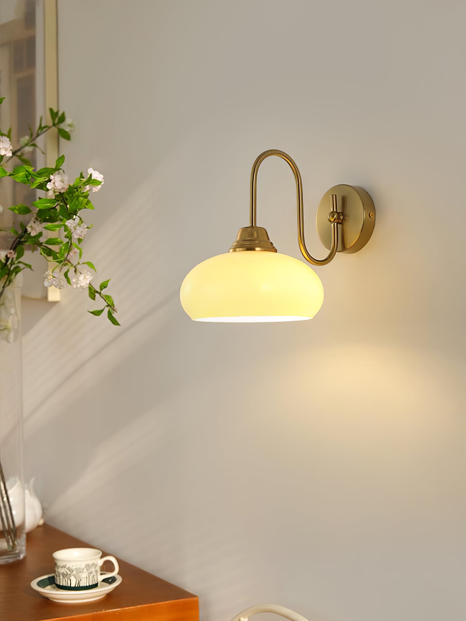 Ellvale Modern Wall Light