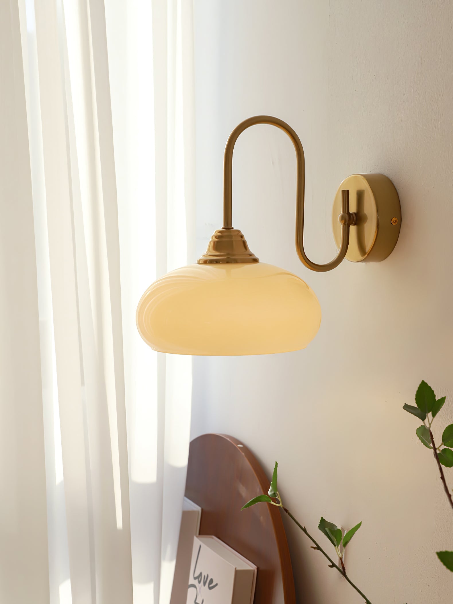 Ellvale Modern Wall Light