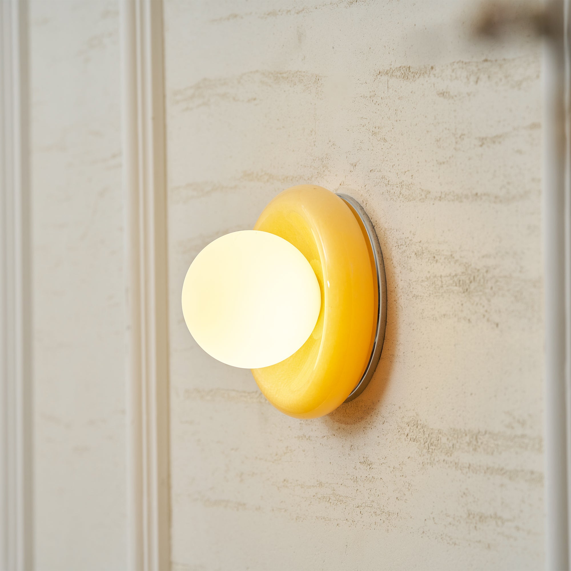 Daleaan Wall Light