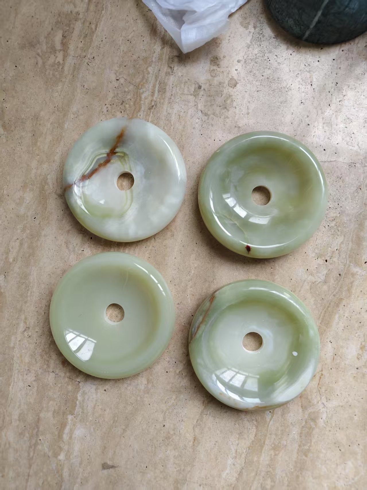 Daleaan Wall Light