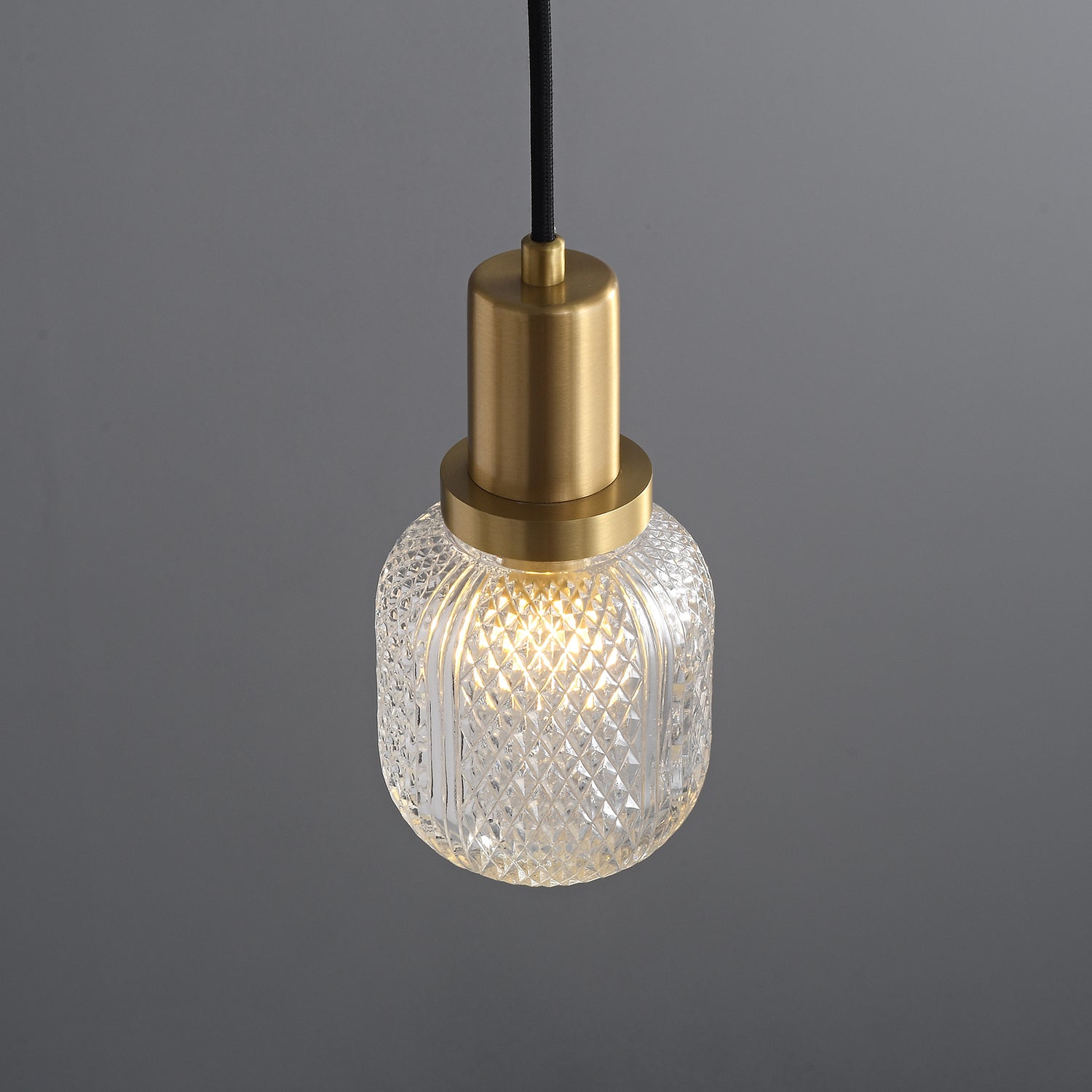 Nyscon Pendant Light