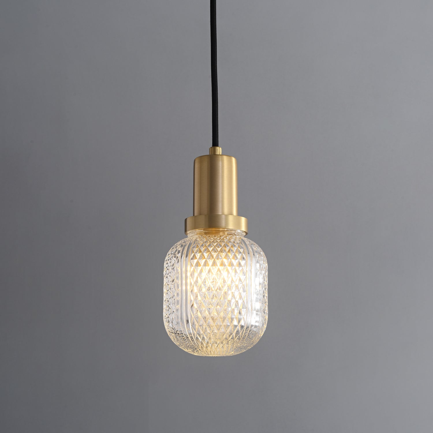 Nyscon Pendant Light