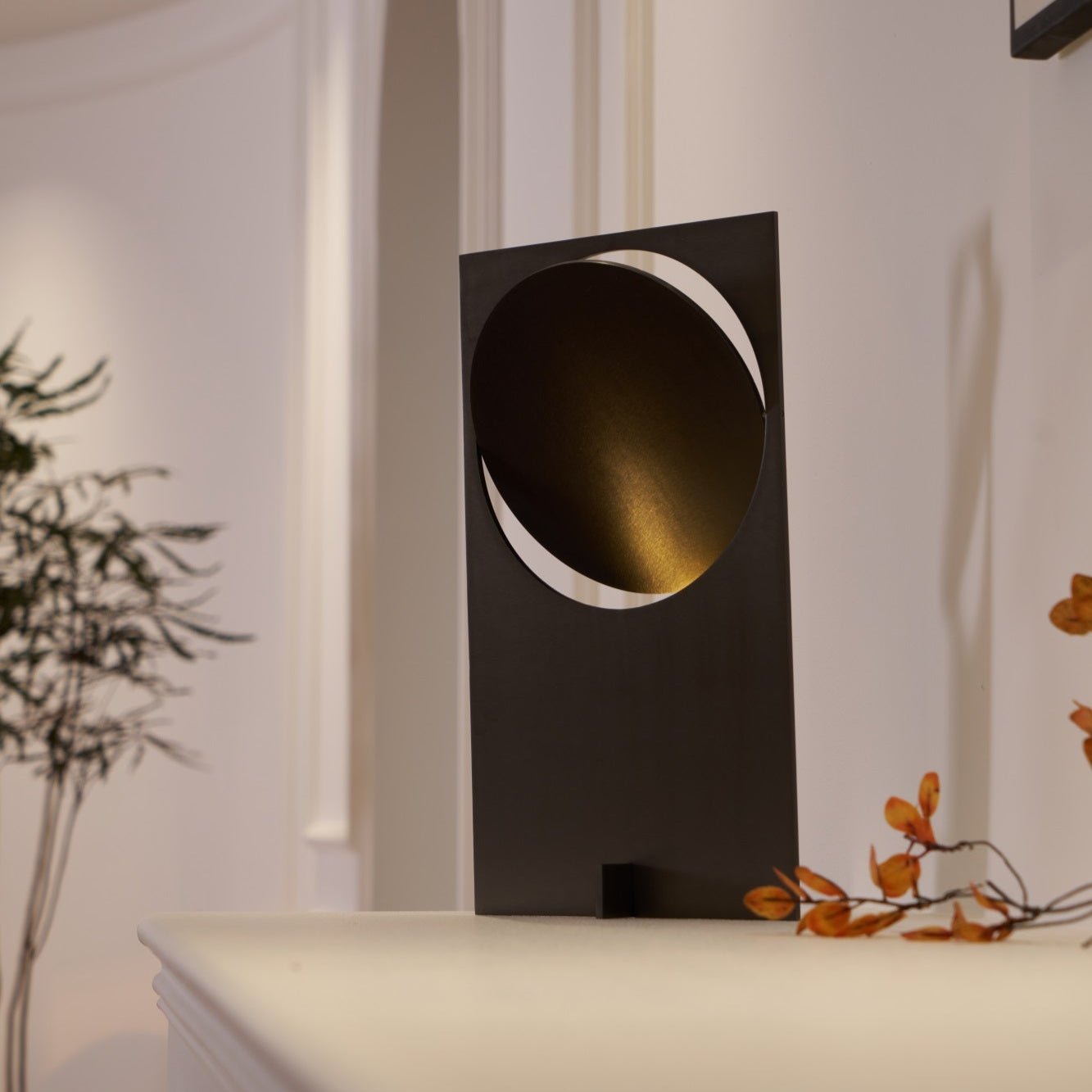 Tamiro Rotatable Table Lamp