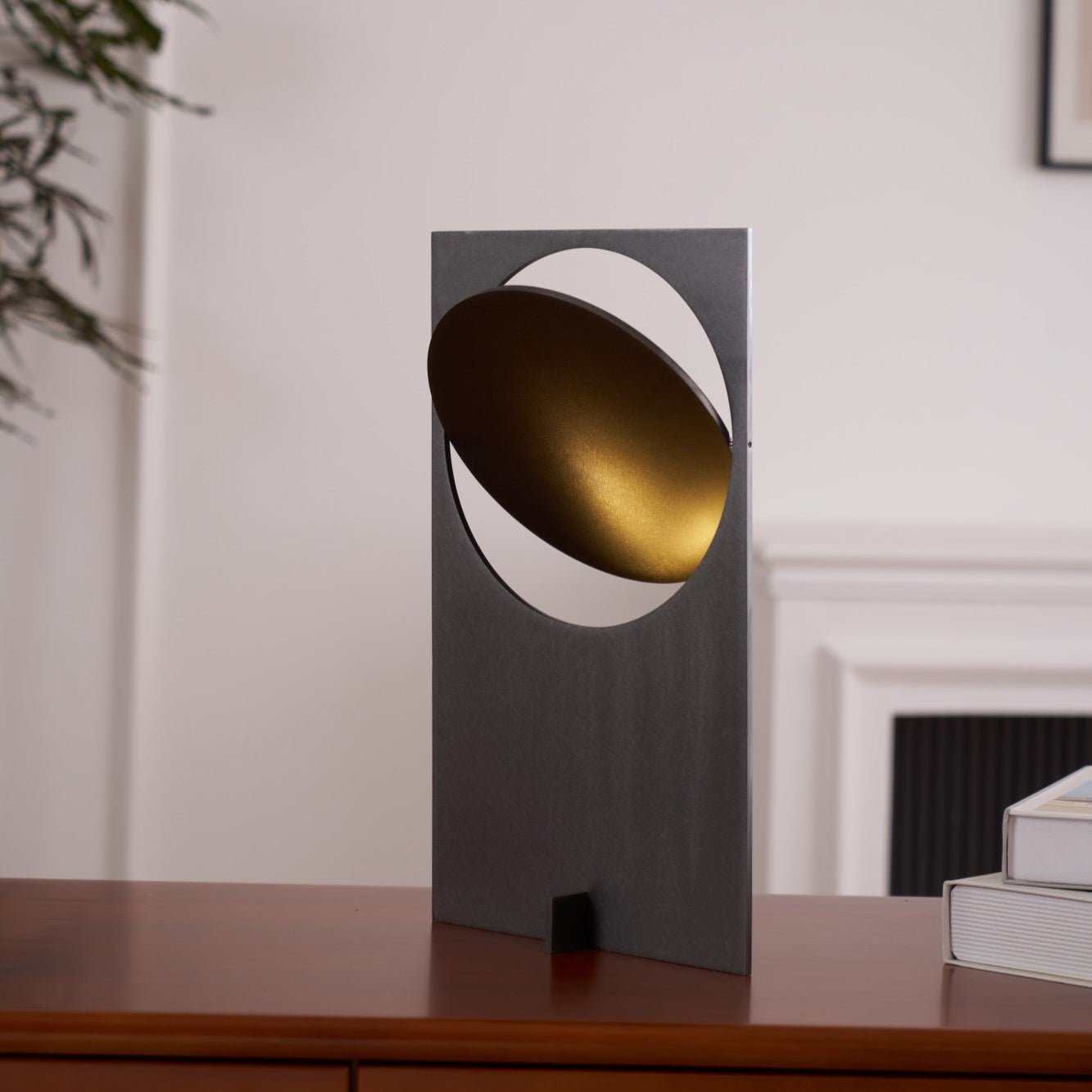 Tamiro Rotatable Table Lamp