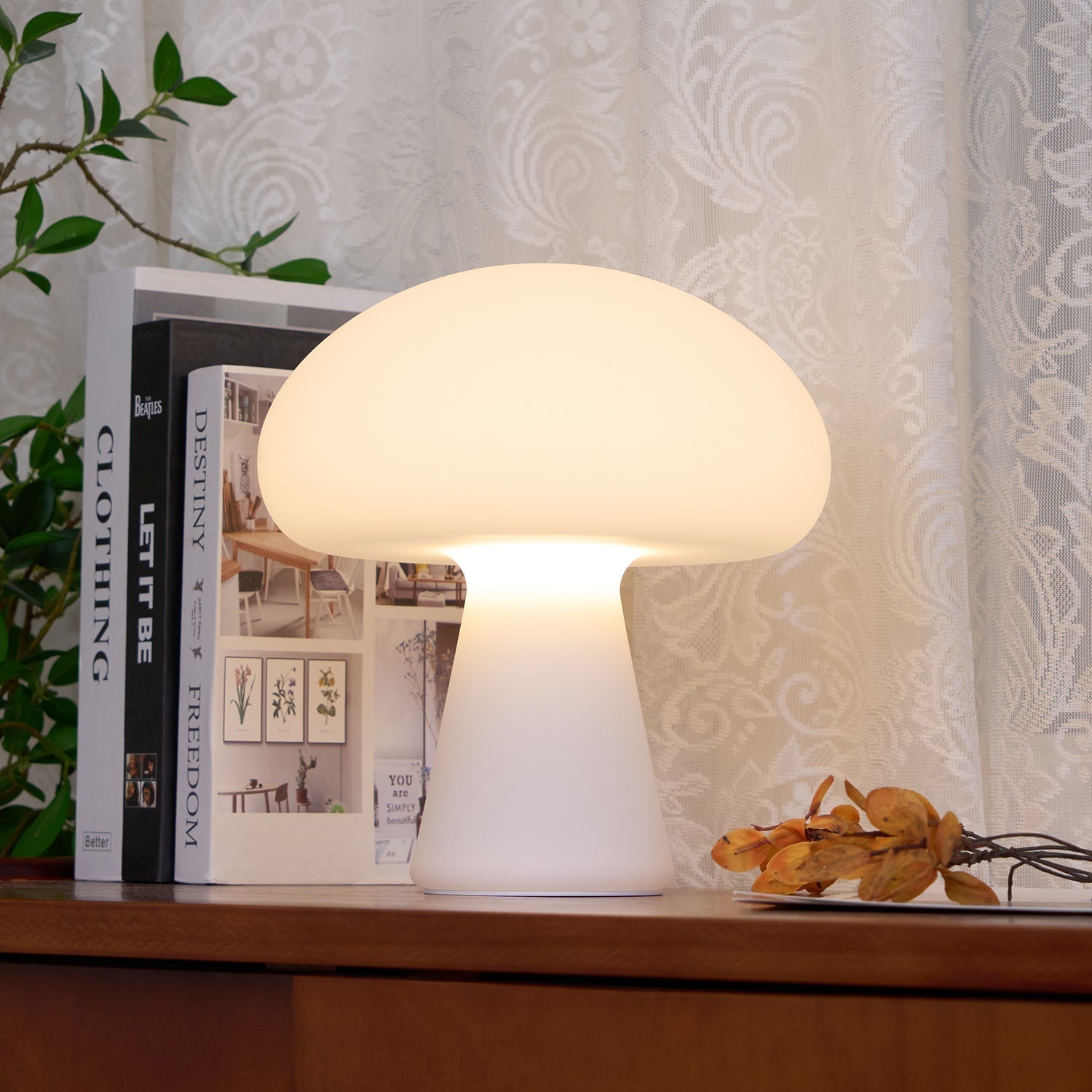 Vesano Table Lamp