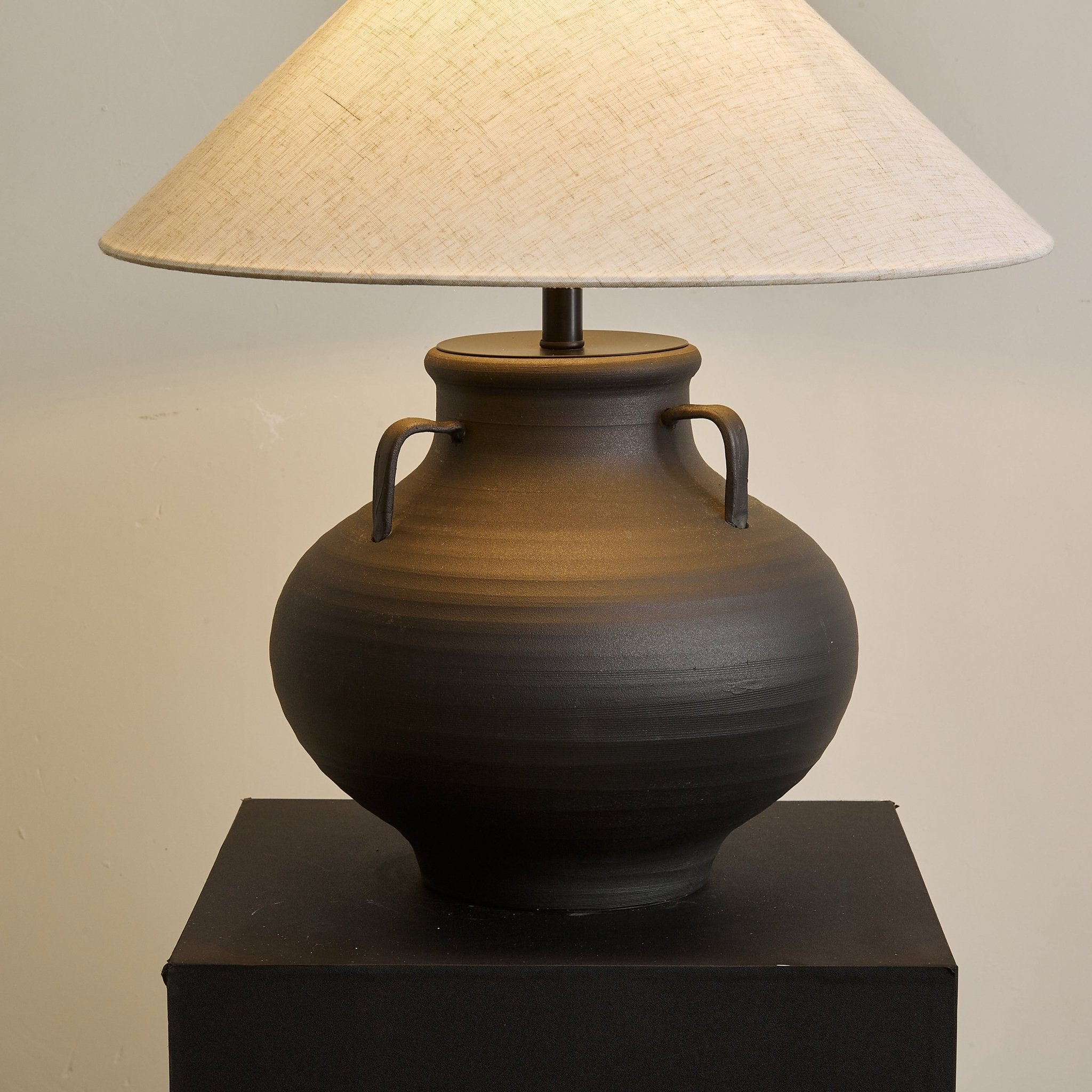 Obuske Table Lamp