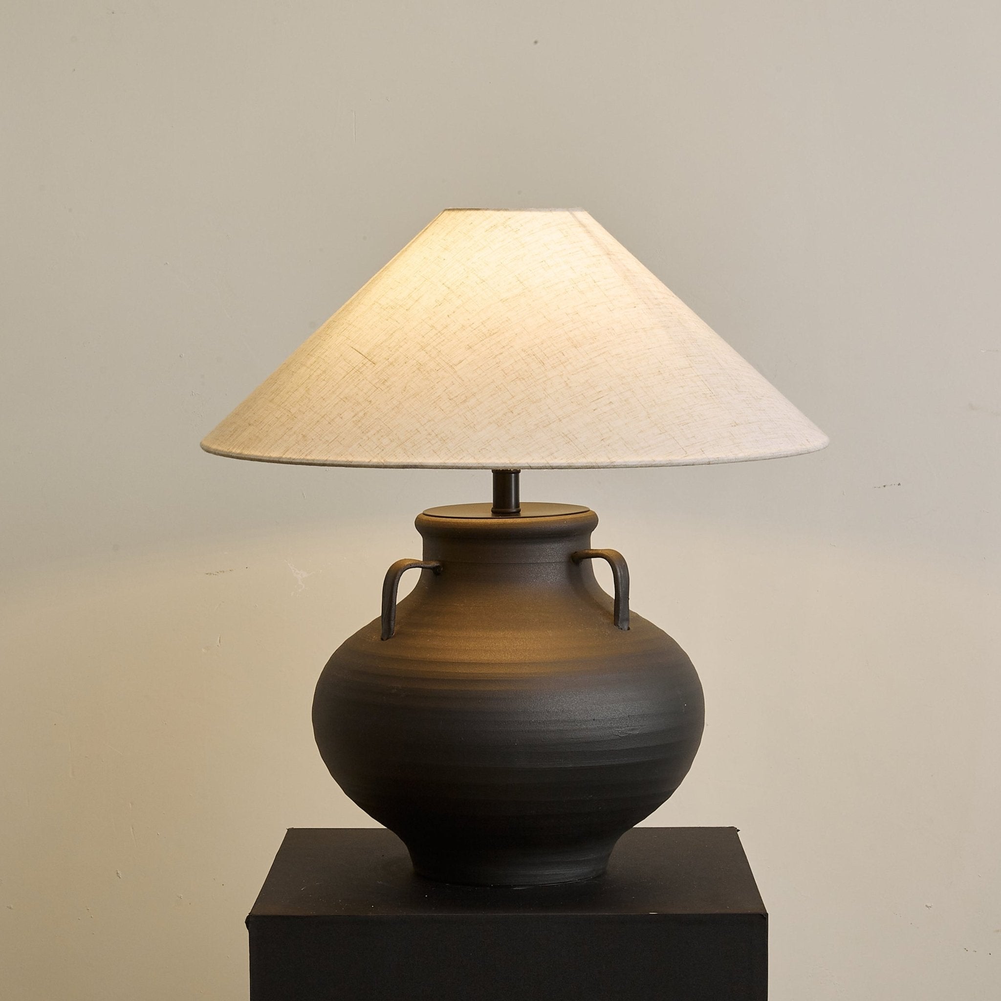 Obuske Table Lamp