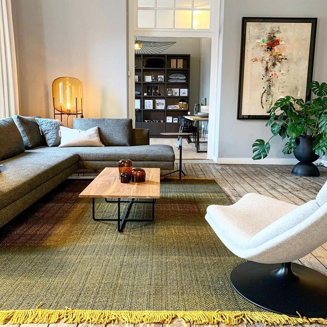 Trevalo Floor Lamp